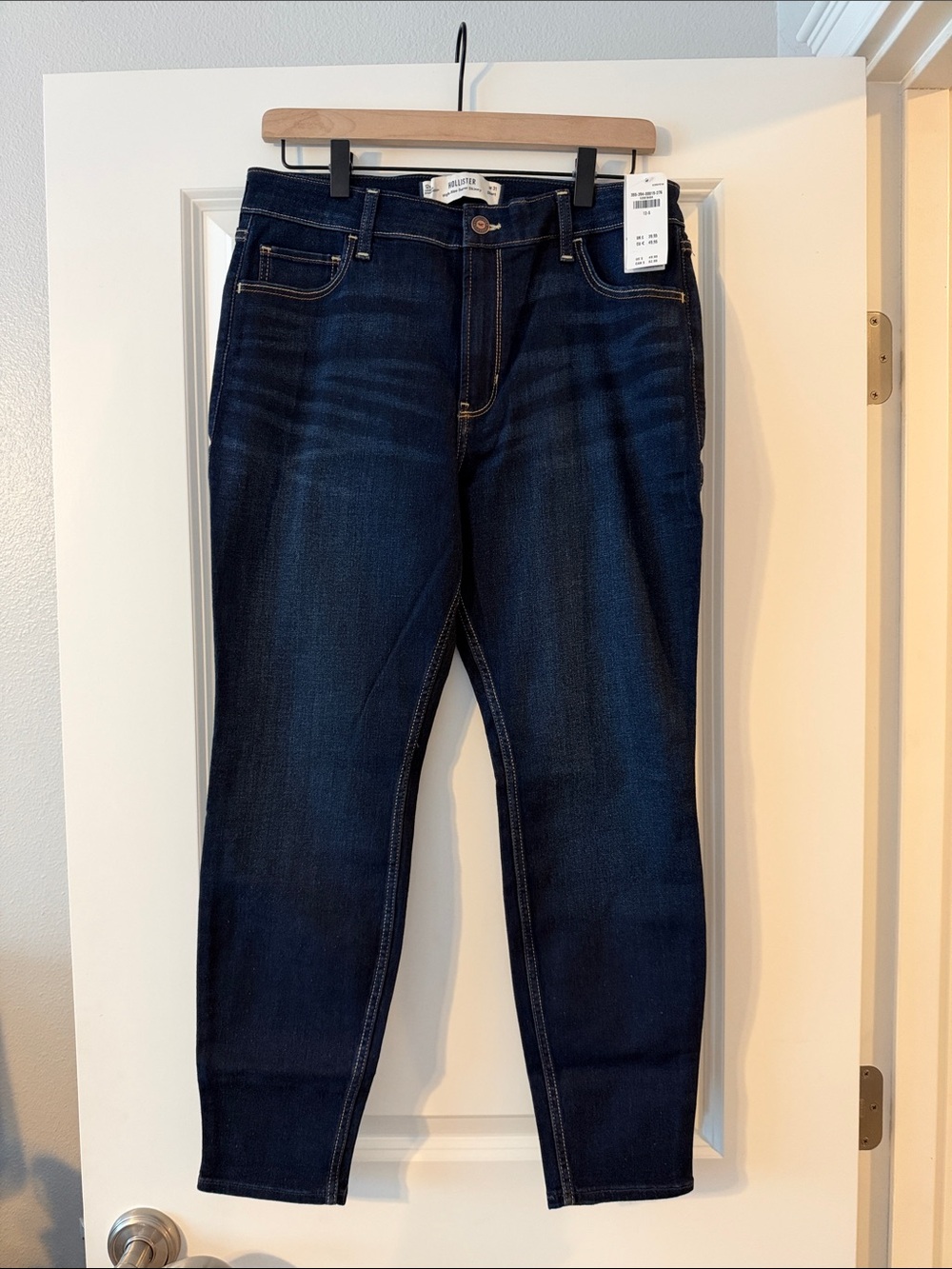 Hollister Women's Dark Indigo Skinny Jeggings